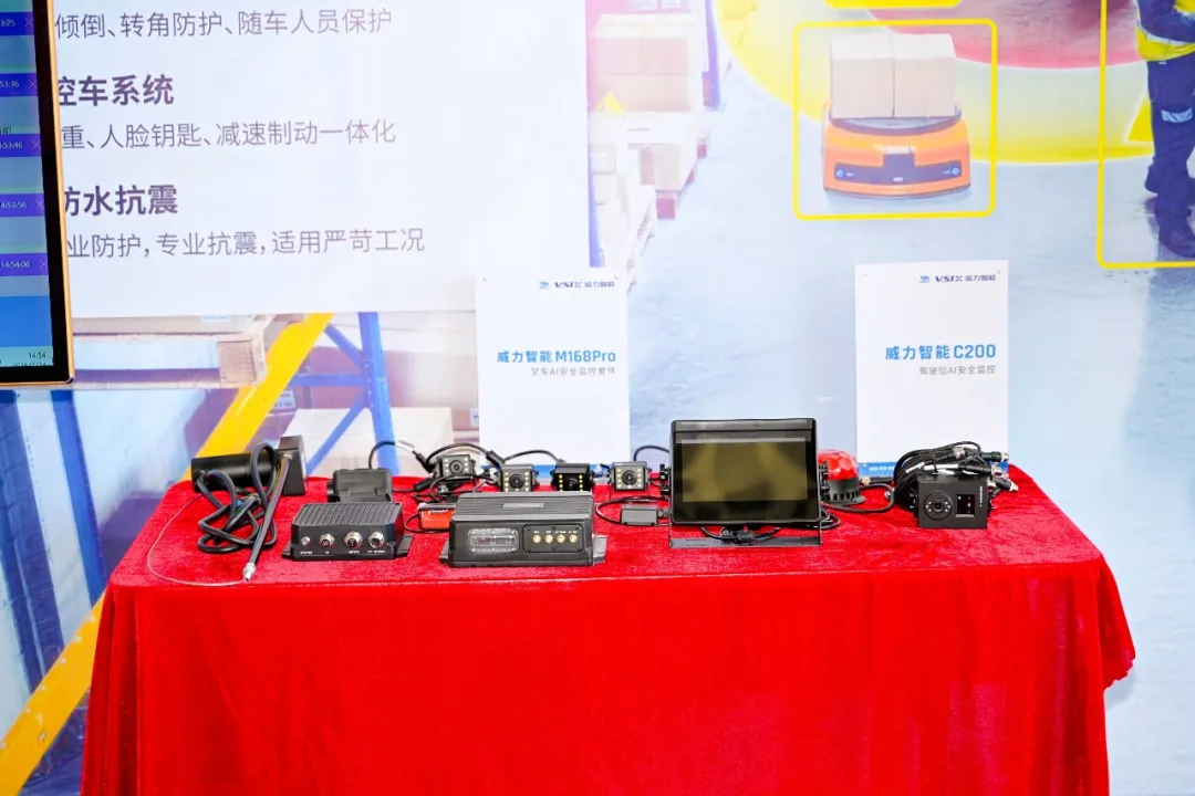 1786599945720725.png 图片 6.png